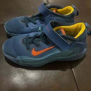 Nike Kids Isofly Sneakers